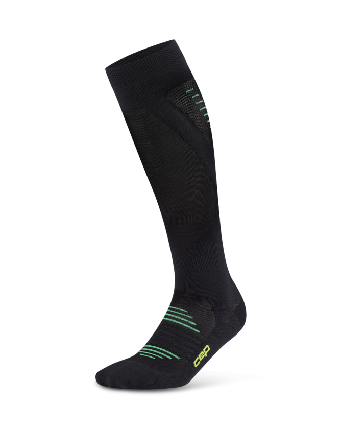 CEP pro run ultralight socks tall in schwarz für Frauen