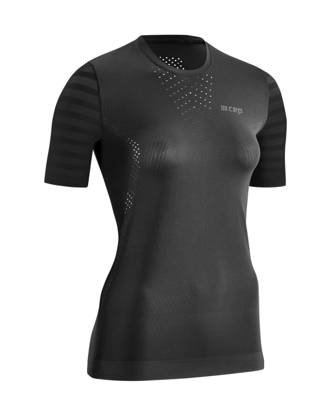 CEP Run Ultralight Shirt Short Sleeve in schwarz für Frauen